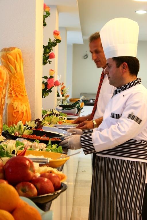 Grand Akca Hotel Gazipasa Bagian luar foto